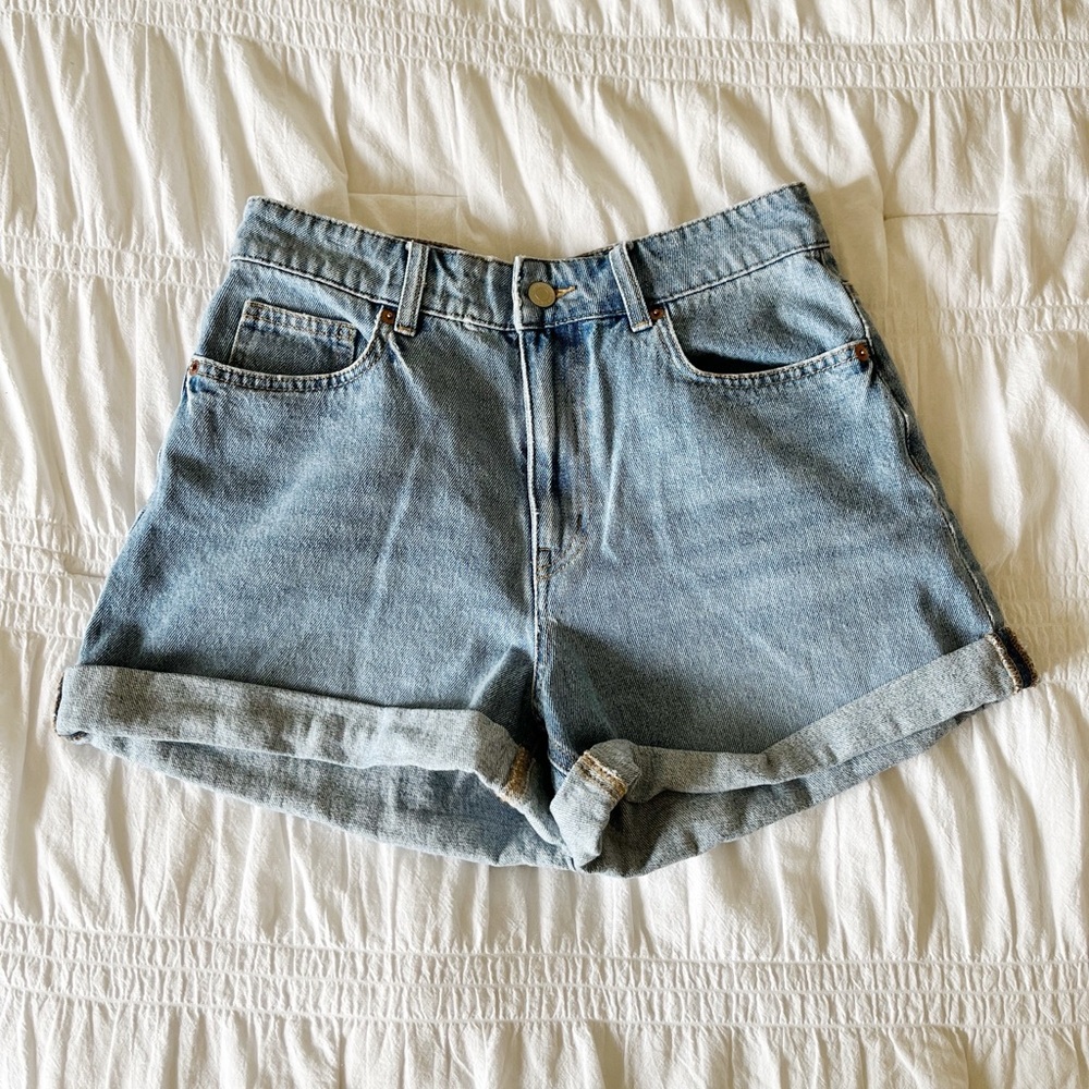 H&M Blue Jean Shorts Size 4
